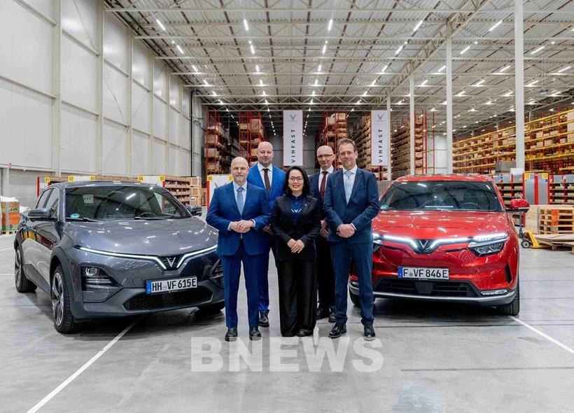 Under the new partnership, VinFast and DHL can deliver spare parts within 24 hours in urgent cases. (Photo: VinFast)